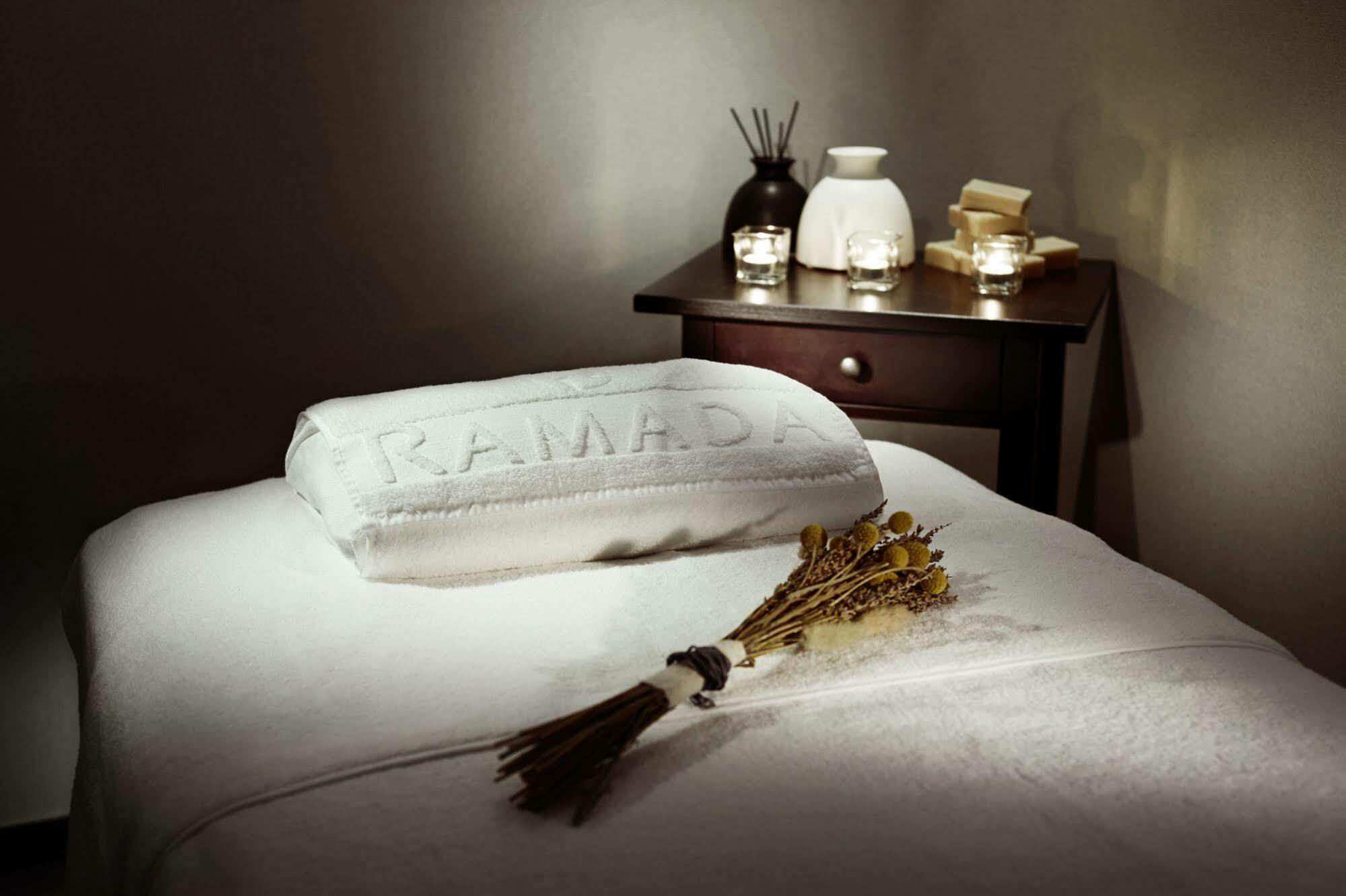 فندق Ramada By Wyndham جونسان المظهر الخارجي الصورة